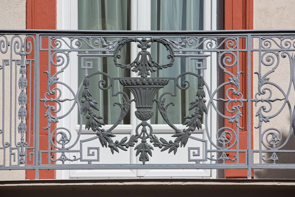 Hotel Arverna Vichy - Clt'Hotel Exterior foto